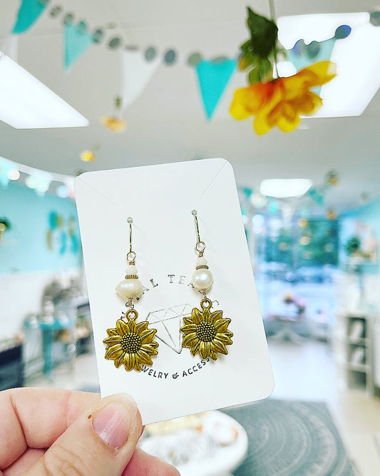 Golden Sunflower Pearl Earrings